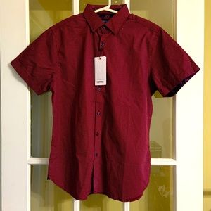 NWT stylish men’s shirt